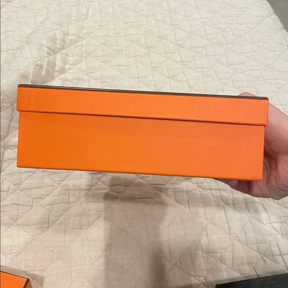 Hermes box fits orans - Picture 3 of 3
